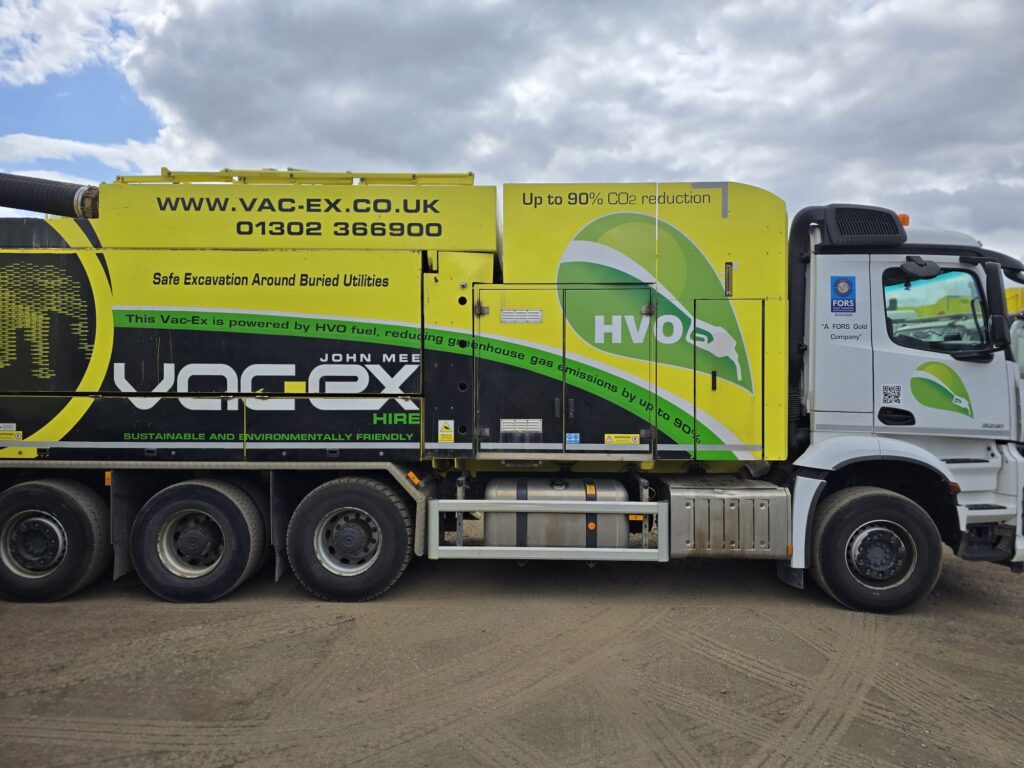 Operated vs. Self-Drive Vac-Ex Hire: What’s the Smartest Choice for Your Next Job